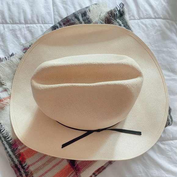 Resistol Quarter Horse long oval cowboy hat - Picture 4 of 13